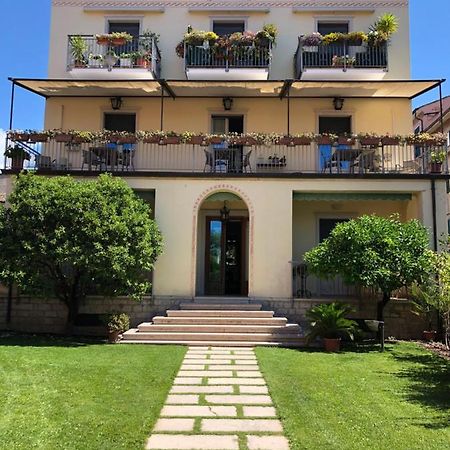 B&B Villa Dall'Agnola Garda  Exterior foto