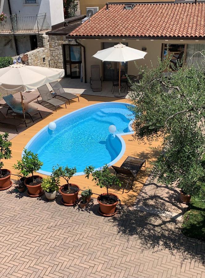 B&B Villa Dall'Agnola Garda  Exterior foto
